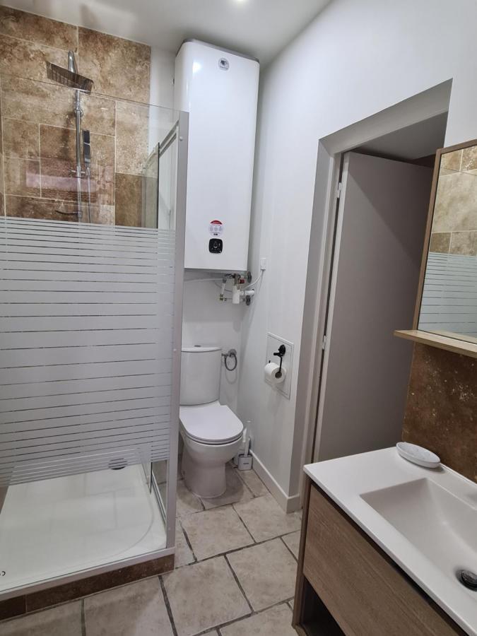Ceci N'Est Pas Qu'Un Logement Apartamento Montpellier Exterior foto